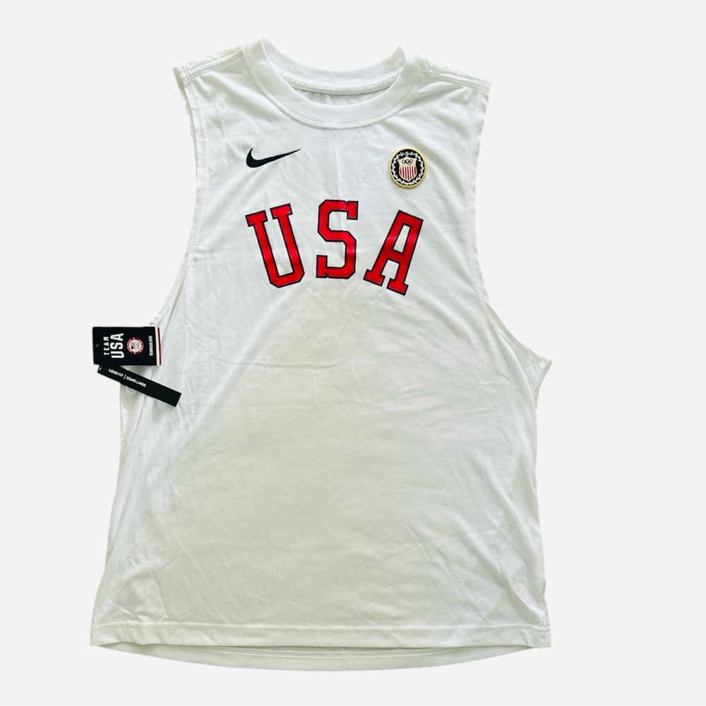 Women's Nike Team USA Loose Fit Patriotic Sleeveless Training Tank Top NWT